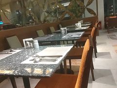 -东华假日酒店自助餐