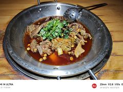 -大众跷脚牛肉馆·非遗传承单位(峨眉山店)