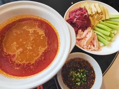 酸汤牛肉-黔蘑菇四季餐厅(观山湖店)