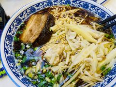 -伟记奥面馆(白塔东路店)
