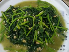 -潮粤啫啫煲大排档