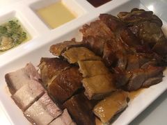 -新大咀港式茶餐厅(宝山万达店)