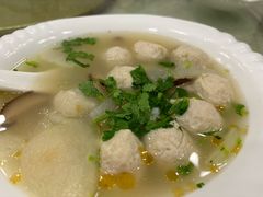 冬瓜丸子汤-东四民芳餐厅(世茂工三店)