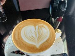 -瑞吉酒店·The Drawing Room闲逸廊·云端下午茶·夜奢Whiskey
