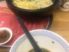 -妈妈故事米线(市府恒隆店)