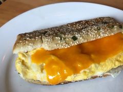 鸡蛋芝士烧饼-Egg•Allday Brunch(襄阳北路店)