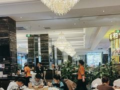 -万龙洲海鲜(大兴绿地缤纷城店)