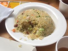 -新大咀港式茶餐厅(宝山万达店)