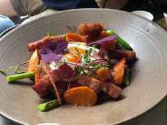 有机蛋炒芦笋佐土豆焦糖培根-O'mills Sourdough Bakery&Bistro(永嘉路店)