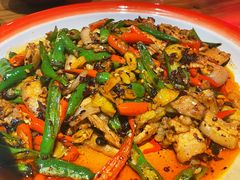 孙二娘小炒肉-半步颠小酒馆(爱琴海店)