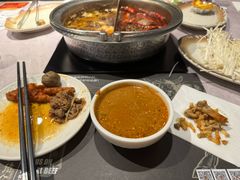 -一绪に寿喜烧自助(世茂广场店)