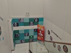 -维乐口腔·埃齐门诊(静安店)