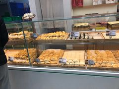 面包甜点陈列柜-清真全盛斋传统糕点(许士庙店)