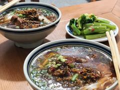 -矮子粉店1985·长沙米粉(湘春路店)
