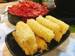 -鲜入围煮花胶鸡海鲜火锅