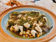 -滨湖大厦中餐厅(湖北省博物馆店)