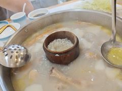 -朴小妹人参鸡汤火锅(长白山万达店)