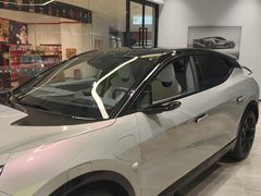 -莲花跑车(国贸商城店)