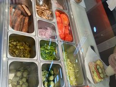 自助取餐区-赛百味SUBWAY(长宁龙之梦店)