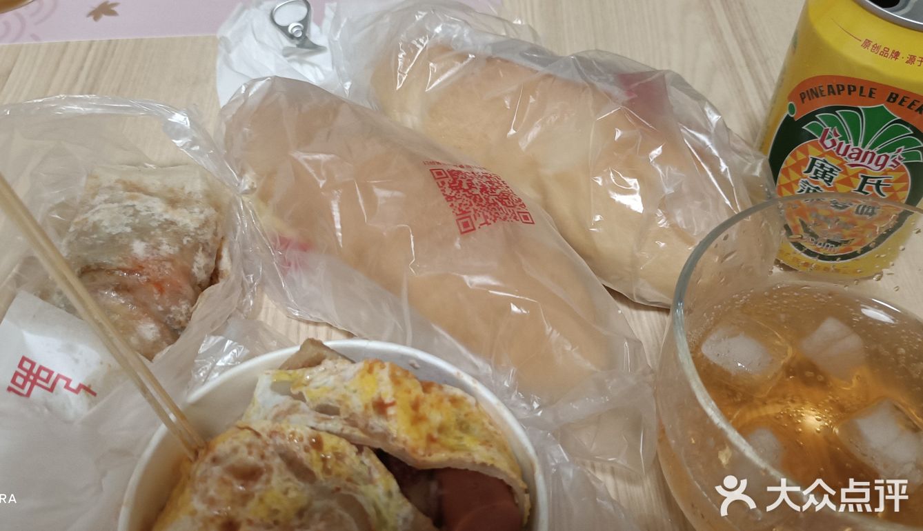 旁边阿叔抄的粉也超级香！