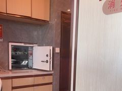 -七欣天香辣蟹火锅(闵行浦江欢乐颂店)