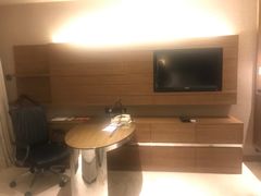 -上海滴水湖皇冠假日酒店