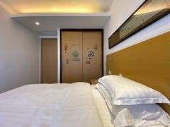 -苏州环球188国际公寓(金鸡湖店)