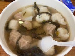 -手劲鱼丸馄饨铺(哈一百店)