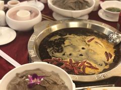 -山城年华老火锅(玉林店)