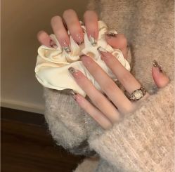 -LILY NAILS美甲美睫
