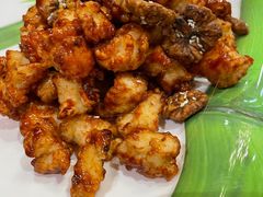 酱爆核桃鸡丁-大眼锅贴水饺(河东店)