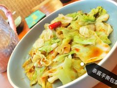 泰酱手撕包菜-曼谷小象(港隆广场店)