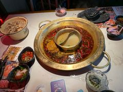 特色美蛙-新哥老官·畅吃123·美蛙世界(苏宁广场店)