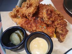 香辣嫩鸡柳-魏斯理汉堡(西安沣东吾悦店)