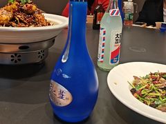 -肥肥虾庄·金牌油焖大虾(汉口城市广场店)