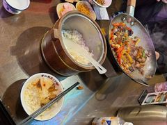 -富正毅三下锅·湘西韵味(天门山索道店)