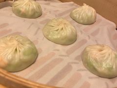 丝瓜虾仁小笼包-鼎泰丰(环贸店)
