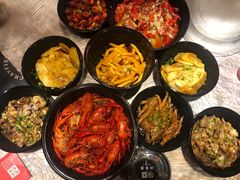-巴厘龙虾·榜首油焖大虾(音乐学院·沿江酒馆店)