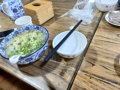 -陇上全荟兰州传统牛肉面(延吉路店)