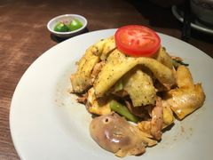 越式盐焗麻油鸡-大头虾越式风味餐厅(光明广场店)