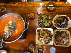 -苗湘食府(十年店)