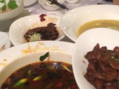 -品悦酒店(三林古镇店)