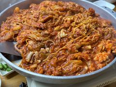 -亲昵春川鸡排(韩国美食街店)