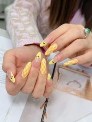 -七彩虹美甲美睫 半永久