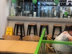 大堂-老乡鸡(六安新加坡御苑店)