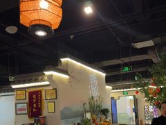 -卢大鲜鱼头捞饭(美利广场店)