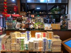 -新华书店(永安路店)