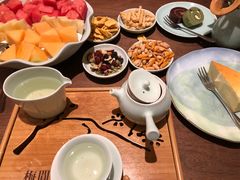 -梅间堂茶馆(绿地缤纷城店)