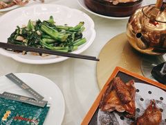 -五谷芳乳鸽王(海景店)