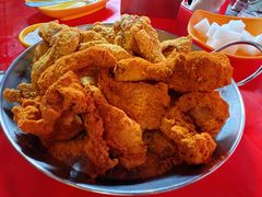 -BHC炸鸡(明洞总店)